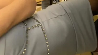 少妇偷情一次约两男玩3P “我就是骚逼，快狠狠操